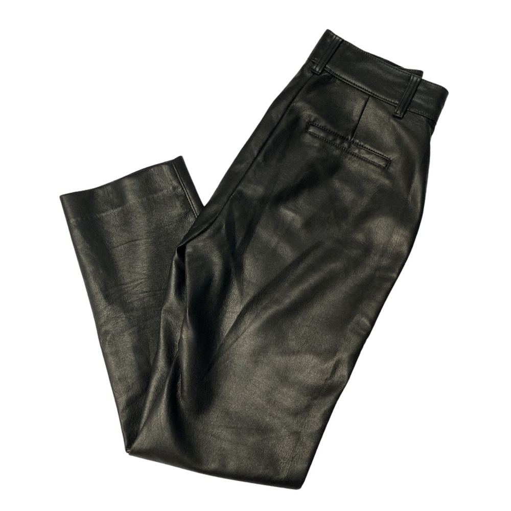 Aritzia Babaton Command Cropped Pant – Black Vegan Leather - Size 2